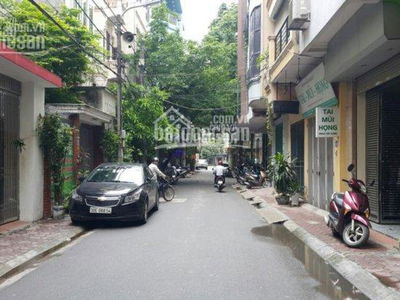 Gehäuse In Ha GJong, Vietnam Gehäuse In Ha GJong, Vietnam