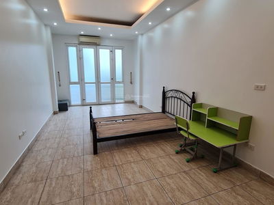 Housing in Hanoi, Vietnam Housing in Hanoi, Vietnam