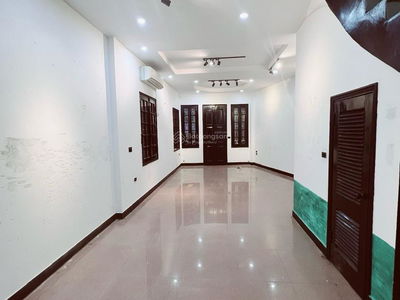 Жилье в Hanoi, Vietnam Жилье в Hanoi, Vietnam