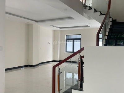 Gehäuse In Nha Be, Vietnam Gehäuse In Nha Be, Vietnam