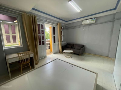 Street 8, Vietnam  Street 8, Vietnam