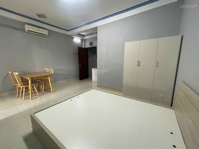 Street 8, Vietnam  Street 8, Vietnam