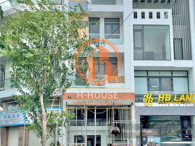 Housing in Ho Chi Minh City, Vietnam Housing in Ho Chi Minh City, Vietnam