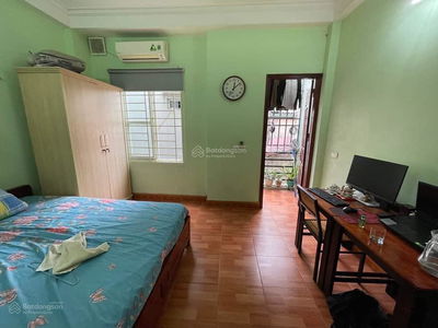 Gehäuse In Hanoi, Vietnam Gehäuse In Hanoi, Vietnam