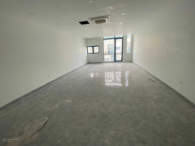 Gehäuse In Hanoi, Vietnam Gehäuse In Hanoi, Vietnam