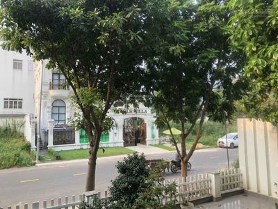 Gehäuse In Nha Be, Vietnam Gehäuse In Nha Be, Vietnam