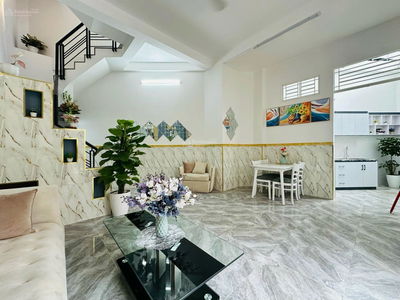 Housing in Ho Chi Minh City, Vietnam Housing in Ho Chi Minh City, Vietnam