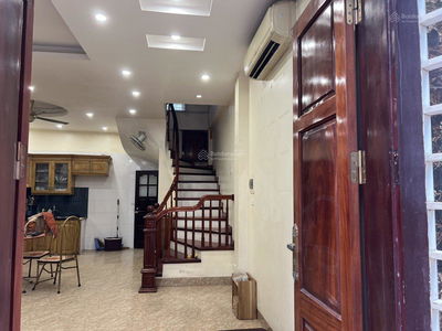 Gehäuse In Co Loa, Vietnam Gehäuse In Co Loa, Vietnam