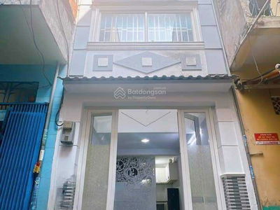 Gehäuse In Nha Be, Vietnam Gehäuse In Nha Be, Vietnam