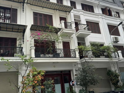 Housing in Ha GJong, Vietnam Housing in Ha GJong, Vietnam