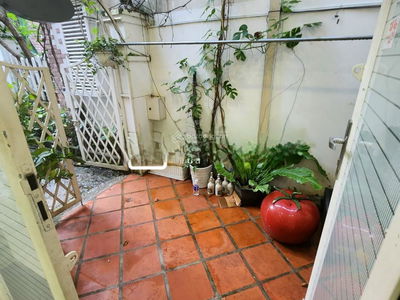 Gehäuse In Nha Be, Vietnam Gehäuse In Nha Be, Vietnam