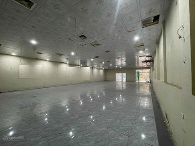 Gehäuse In Hanoi, Vietnam Gehäuse In Hanoi, Vietnam