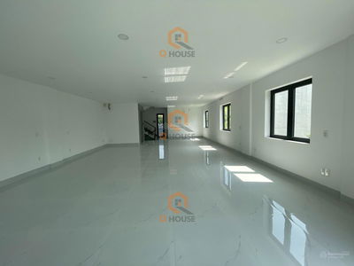 Housing in Nha Be, Vietnam  Housing in Nha Be, Vietnam