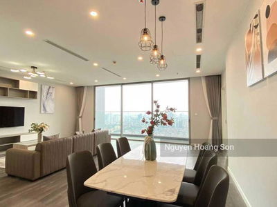 The Golden Palm Le Van Luong, Vietnam The Golden Palm Le Van Luong, Vietnam