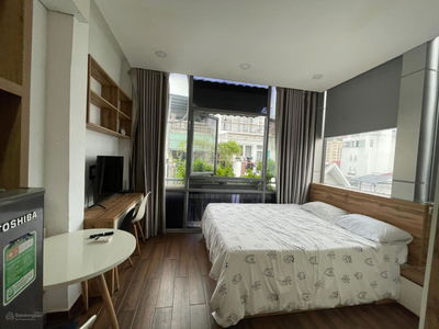 Nguyen Cuu Van Street, Vietnam Nguyen Cuu Van Street, Vietnam