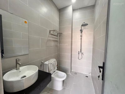 Phan Xich Long Street, Vietnam  Phan Xich Long Street, Vietnam