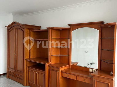 Beautiful Simprug, Indonesia  Beautiful Simprug, Indonesia