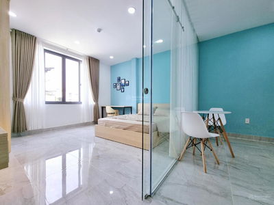 Phan Dang Luu Street, Vietnam  Phan Dang Luu Street, Vietnam