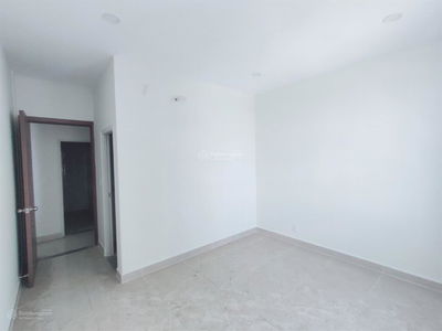 Topaz Elite, Vietnam Topaz Elite, Vietnam